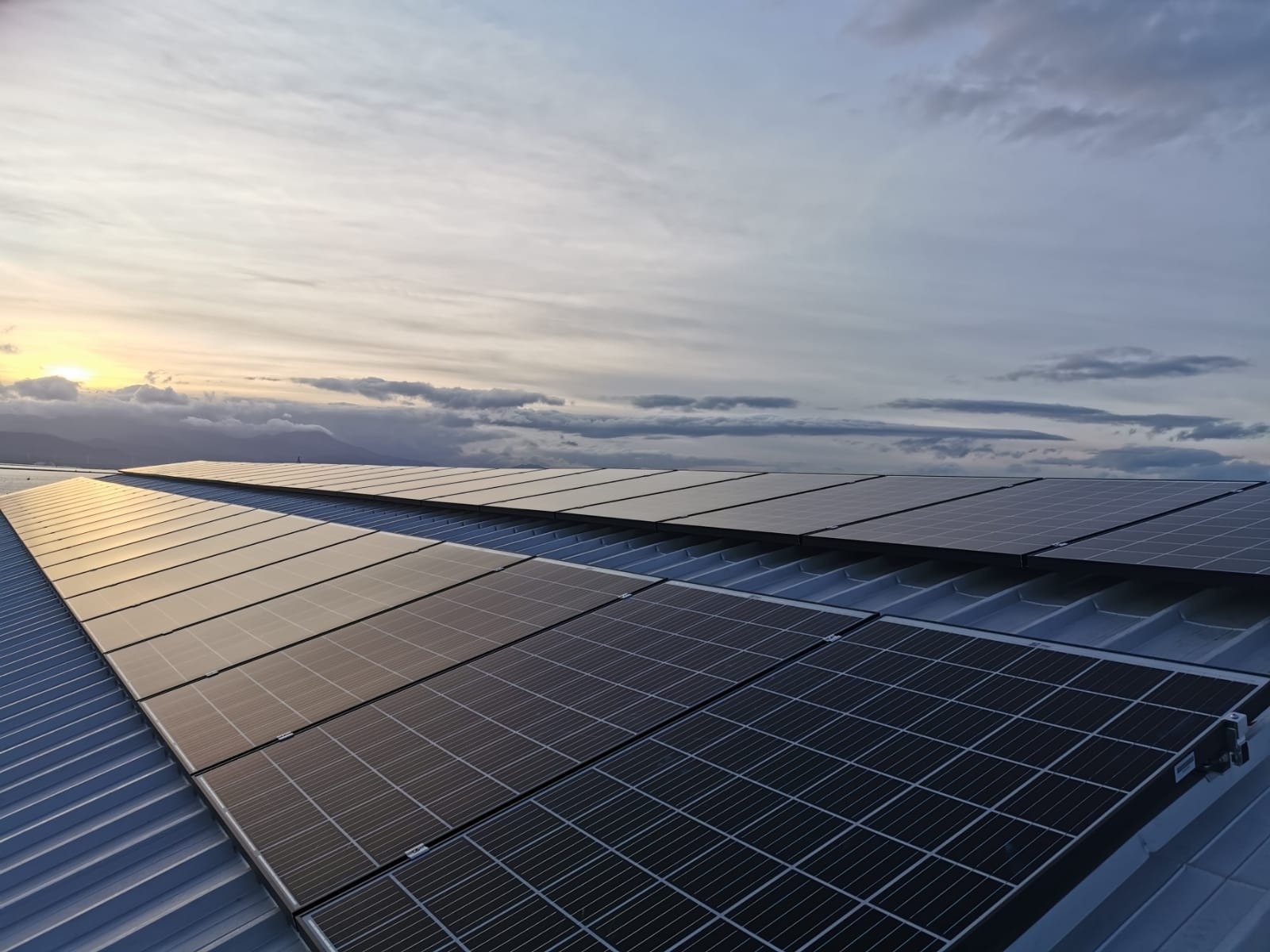 Impianto fotovoltaico installato in palestra BClub a Cagliari
